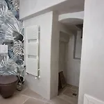 Quintessenza - Privata Con Jacuzzi E Cucina A