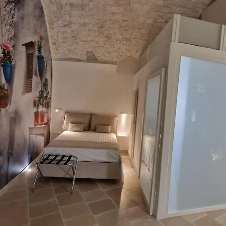 Quintessenza Di Vico Carrara Ostuni