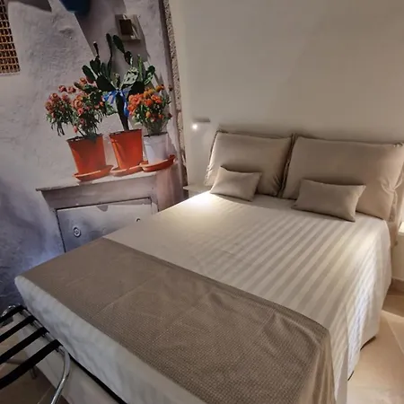 Quintessenza Di Vico Carrara Ostuni