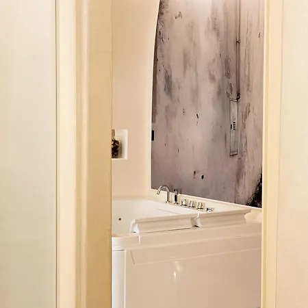 Quintessenza - Privata Con Jacuzzi E Cucina A Vakantiehuis *